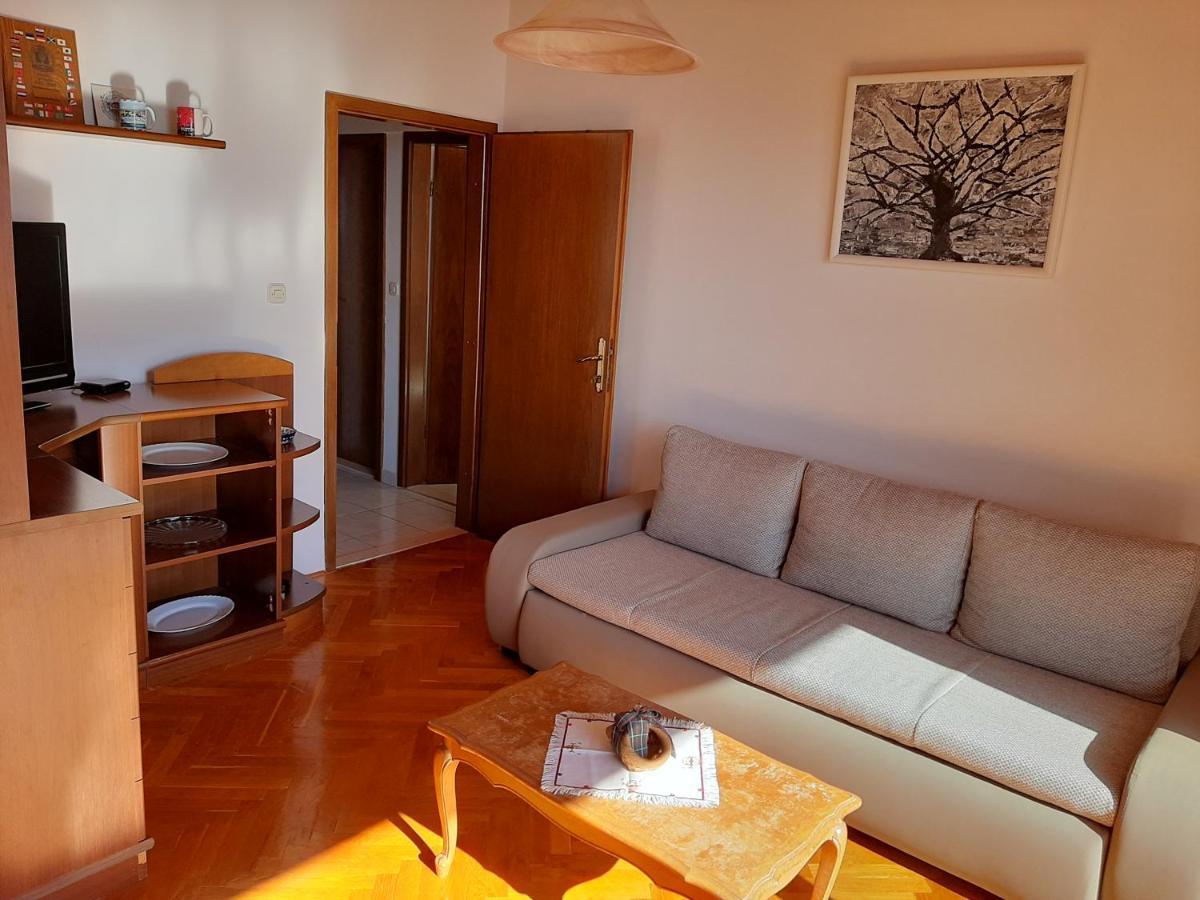 Apartments Ljulj Трогир Экстерьер фото