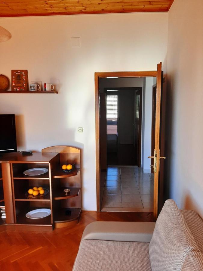 Apartments Ljulj Трогир Экстерьер фото