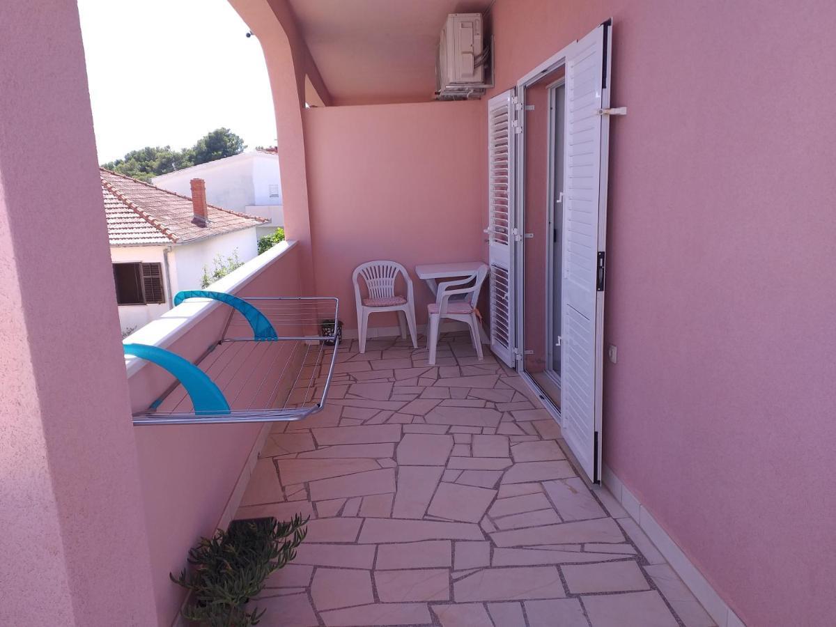 Apartments Ljulj Трогир Экстерьер фото